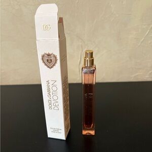 Dolce & Gabbana Devotion Perfume travel
